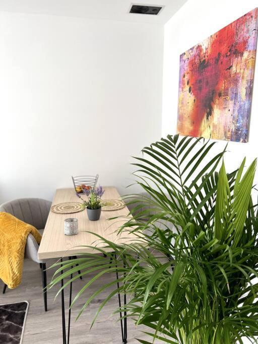 Superbe Appartement Lumineux Avec Parking Gratuit Wintzenheim Bagian luar foto