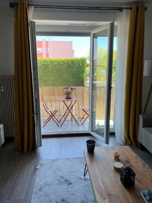 Superbe Appartement Lumineux Avec Parking Gratuit Wintzenheim Bagian luar foto